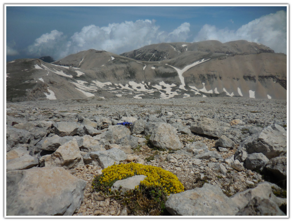 Foto: La Majella da Monte Amaro - Simona Salvatore Foto del mese di Ottobre 2019 del Calendario del CAI Sez. Fara San Martino.